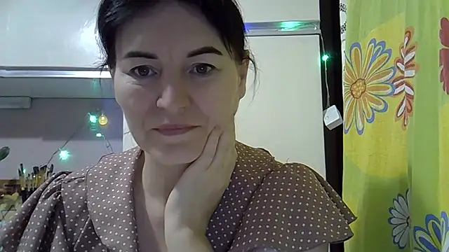 Snapshot of Krystal_82 chatting on 26, 10, 2025 Krystal 82 online show from 26, 10, 2025