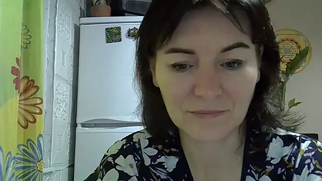 Snapshot of Krystal_82 chatting on 15, 11, 2025 Krystal 82 online show from 15, 11, 2025