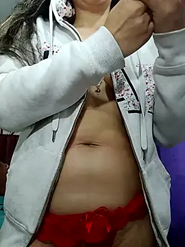 Chriss girl of imaginatio online show from 29, 11, 2025