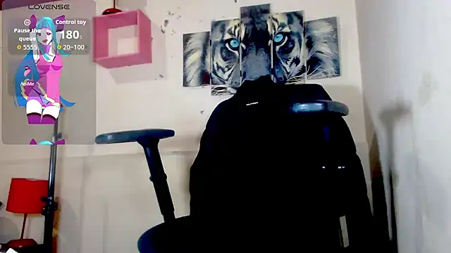 Snapshot of blondehot5v chatting on 4, 2, 2026 blondehot5v online show from 4, 2, 2026