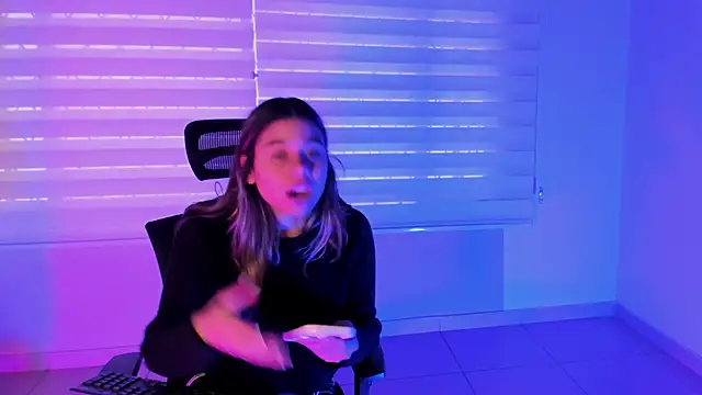 Rachell criss online show from 30, 9, 2025