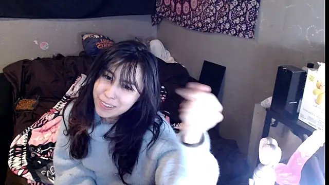 London Ray online show from 18, 2, 2026