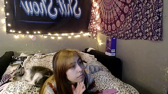 Snapshot of London_Ray chatting on 17, 6, 2026 London Ray online show from 17, 6, 2026