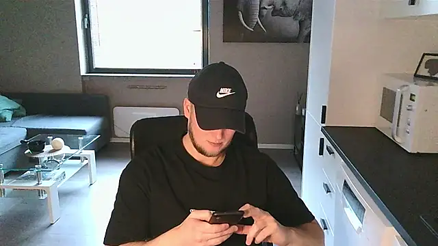 Dartanjanas13 online show from 2, 11, 2025