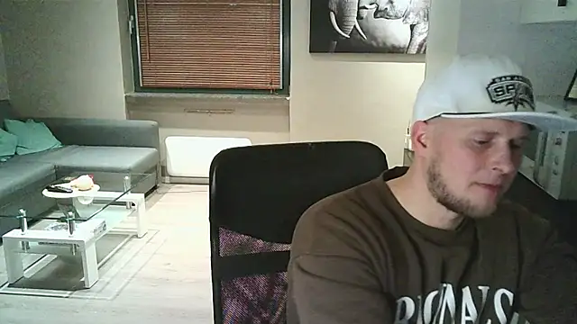 Dartanjanas13 online show from 7, 11, 2025