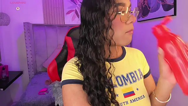 Seshat Hitt online show from 11, 4, 2026