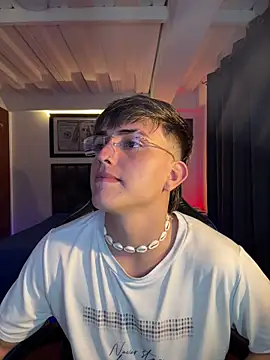 Justin trevor1 online show from 21, 10, 2025