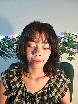 Snapshot of dolliette24 chatting on 31, 5, 2026 dolliette24 online show from 31, 5, 2026