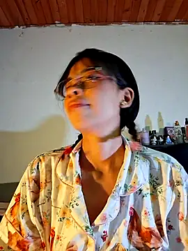 dolliette24 online show from 13, 7, 2026