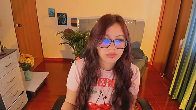 Verolake online show from 9, 9, 2025