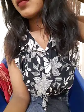 Snapshot of AnkitaDevi chatting on 1, 4, 2026 AnkitaDevi online show from 1, 4, 2026