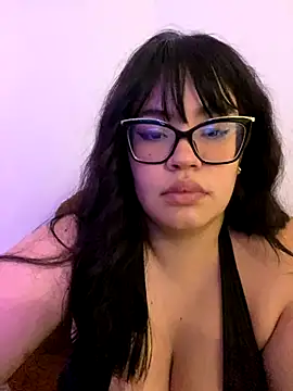 Emily Taylor2 online show from 2, 12, 2025