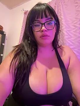 Snapshot of Emily_Taylor2 chatting on 15, 6, 2026 Emily Taylor2 online show from 15, 6, 2026