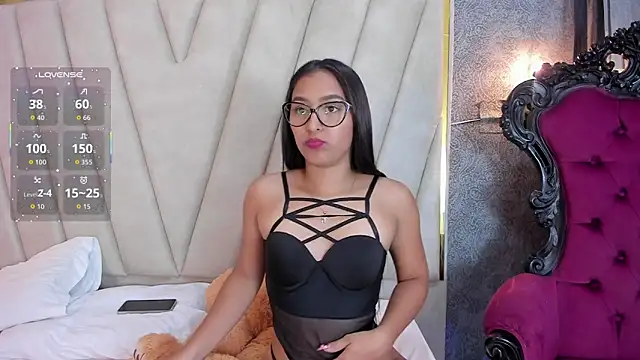 AmyStar1 online show from 29, 10, 2025