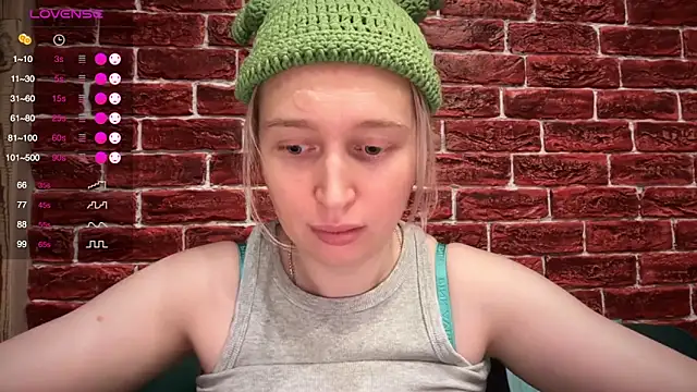 CitrusBlissss online show from 3, 12, 2025