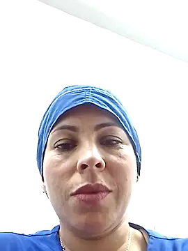 Snapshot of Yanis_Ariel12 chatting on 14, 10, 2025 Yanis Ariel12 online show from 14, 10, 2025