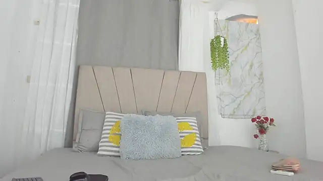 Lady miss    online show from 19, 3, 2026