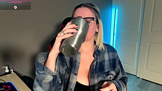 Charlies world online show from 25, 10, 2025