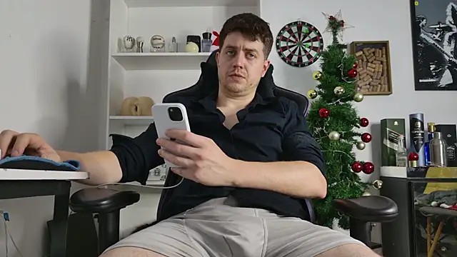 aaron nvk online show from 20, 12, 2025