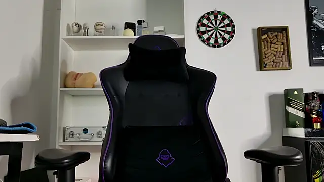 aaron nvk online show from 13, 1, 2026