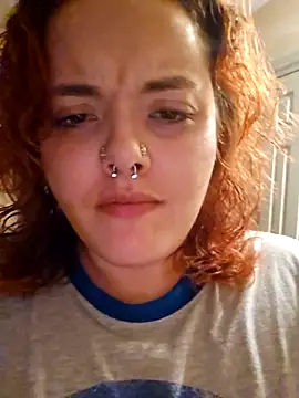 Snapshot of nuttiebuddy1 chatting on 28, 9, 2025 nuttiebuddy1 online show from 28, 9, 2025