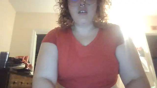 Snapshot of nuttiebuddy1 chatting on 9, 10, 2025 nuttiebuddy1 online show from 9, 10, 2025