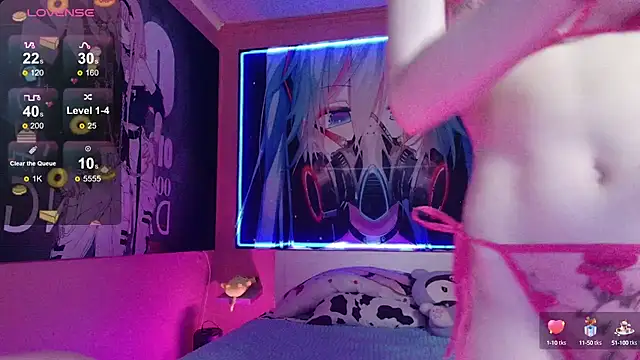 Snapshot of MilkMeSoftly chatting on 5, 10, 2025 MilkMeSoftly online show from 5, 10, 2025