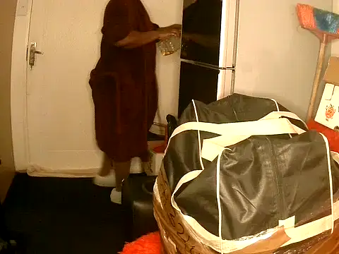 ALICIA X98 online show from 7, 11, 2025