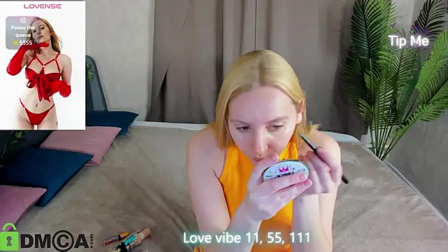 Anna Chelsea online show from 4, 12, 2025