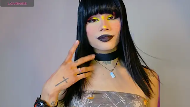 NATASHAA WINZ online show from 2, 10, 2025