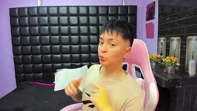  Hannah Hot online show from 20, 11, 2025