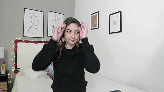 Alice Dickinssonn online show from 21, 2, 2026