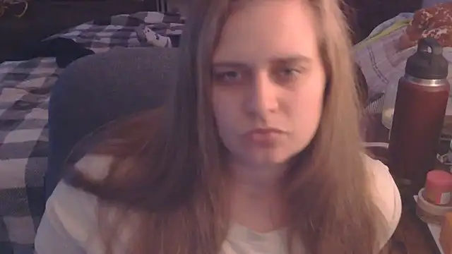 Snapshot of Sexyblonde12344 chatting on 13, 10, 2025 Sexyblonde12344 online show from 13, 10, 2025