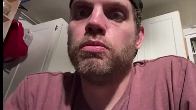 Snapshot of MasterDaddyCool chatting on 29, 10, 2025 MasterDaddyCool online show from 29, 10, 2025