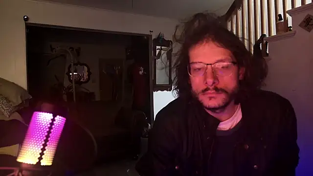 Snapshot of MasterDaddyCool chatting on 17, 11, 2025 MasterDaddyCool online show from 17, 11, 2025