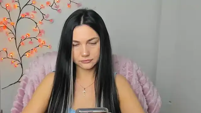 Lune Moon online show from 20, 12, 2025