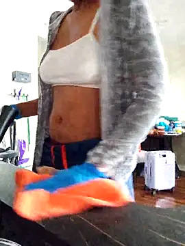 MzWettWett247 online show from 18, 10, 2025