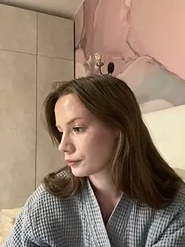 Snapshot of Rosie_Holmes_ chatting on 11, 10, 2025 Rosie Holmes online show from 11, 10, 2025