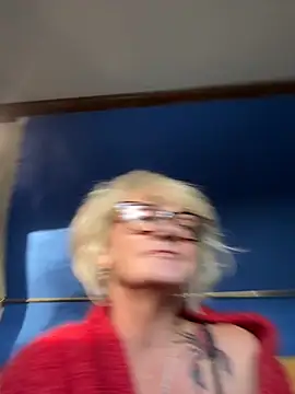 ladyboatlady online show from 22, 9, 2025