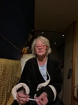 ladyboatlady online show from 16, 10, 2025