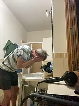 Snapshot of sasatimido chatting on 9, 9, 2025 sasatimido online show from 9, 9, 2025