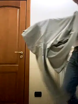 Snapshot of sasatimido chatting on 2, 10, 2025 sasatimido online show from 2, 10, 2025