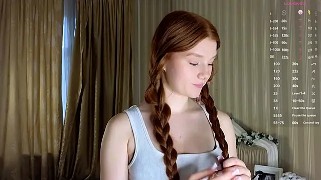 Juuulia  online show from 1, 4, 2026