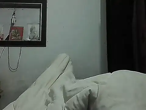 Snapshot of Dollseye chatting on 1, 6, 2026 Dollseye online show from 1, 6, 2026