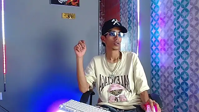 Snapshot of briamhoconor_xh chatting on 11, 5, 2026 briamhoconor xh online show from 11, 5, 2026