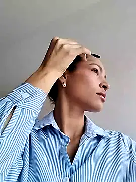 SofiaDelicia online show from 17, 9, 2025