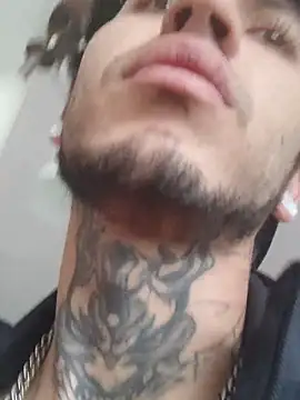 Snapshot of Tattoboy19cm chatting on 14, 10, 2025 Tattoboy19cm online show from 14, 10, 2025