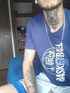 Snapshot of Tattoboy19cm chatting on 20, 11, 2025 Tattoboy19cm online show from 20, 11, 2025