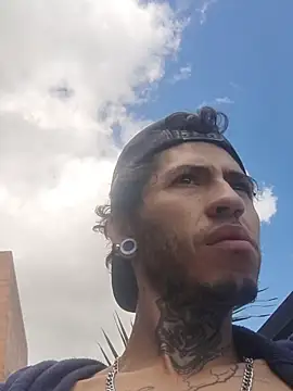 Snapshot of Tattoboy19cm chatting on 22, 11, 2025 Tattoboy19cm online show from 22, 11, 2025