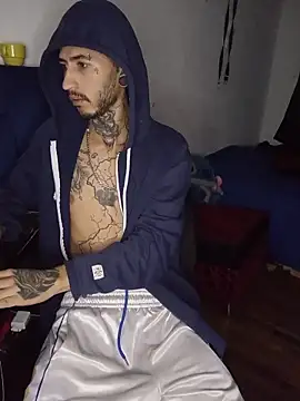 Snapshot of Tattoboy19cm chatting on 9, 7, 2026 Tattoboy19cm online show from 9, 7, 2026
